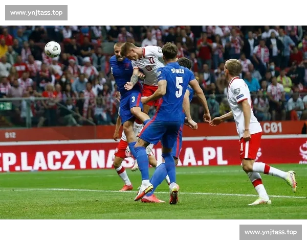 焦点赛事比分速递解析强队对决走势与胜负关键全场数据复盘与亮点瞬间